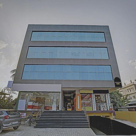 Hotel Townhouse Oak Hi-City Guwahati Esterno foto